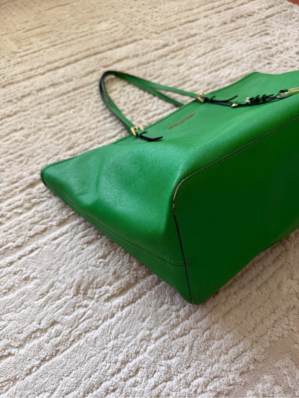 green Michael Kors Jet Set Tote Saffiano leather